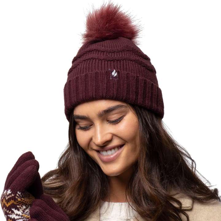 Bonnet à pompon Cotswold Femme — Bordeaux
