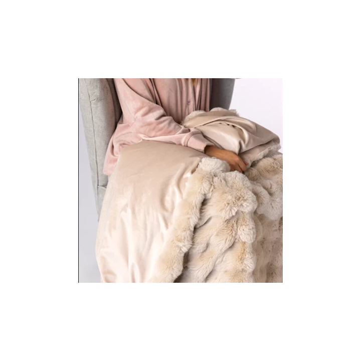 Couverture thermique fausse fourrure 140 x 160 cm — Naturel